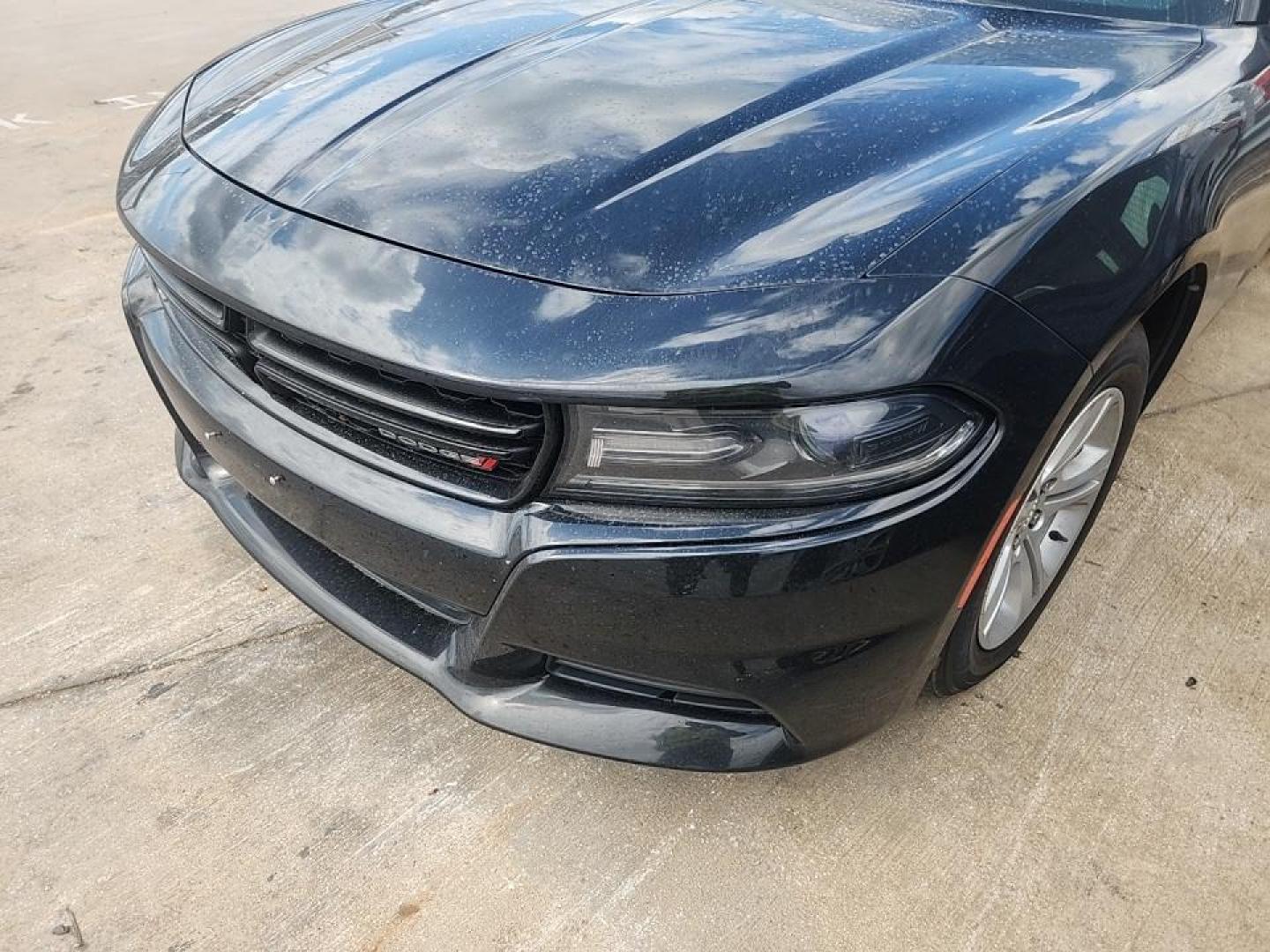 2018 Black Dodge Charger (2C3CDXBG2JH) , located at 2020 East Division Street, Arlington, TX, 76011, (817) 801-3191, 32.742390, -97.076874 - This midnight black Dodge Charger is available for you to come drive away with today! Premiere Buy Here Pay Here with NO Credit Check (score) at 2020 East Division Street, Arlington, Texas, located in the center of the Dallas/Fort Worth metro area. For in-house financing in Lancaster, Waxahachie - Photo#9